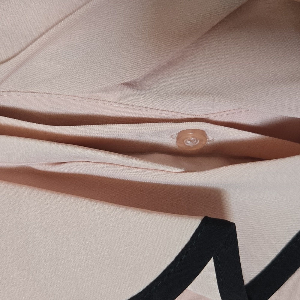 Calvin Klein Blush Sleeveless Blouse with Black Trim - Picture 3 of 4
